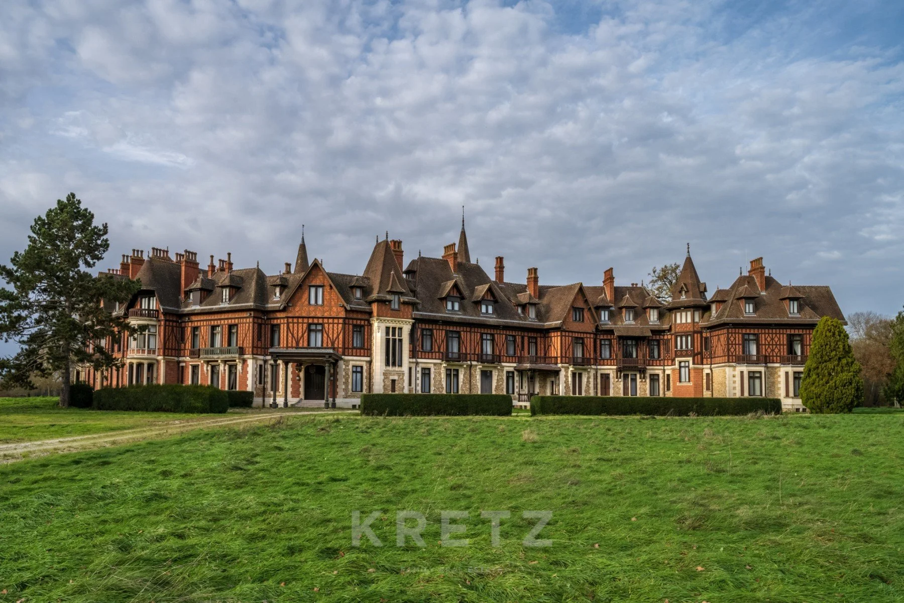 The Rothschilds' Former Château for Sale at €180,000,000 — Francis